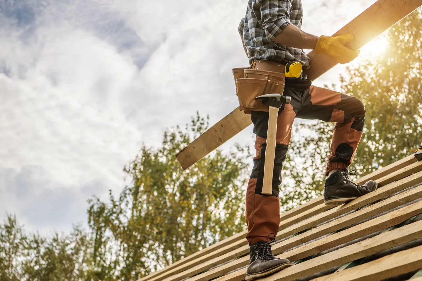 Stonecreek Roofing crew